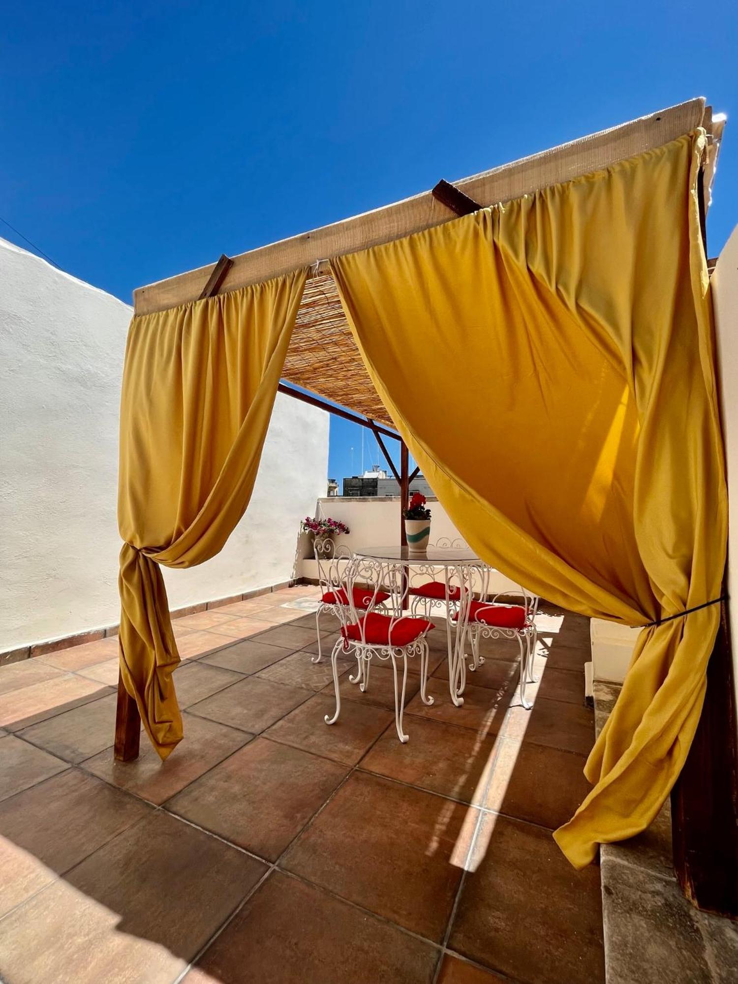 The Knight - Heritage & Art Home At Birgu Square 外观 照片