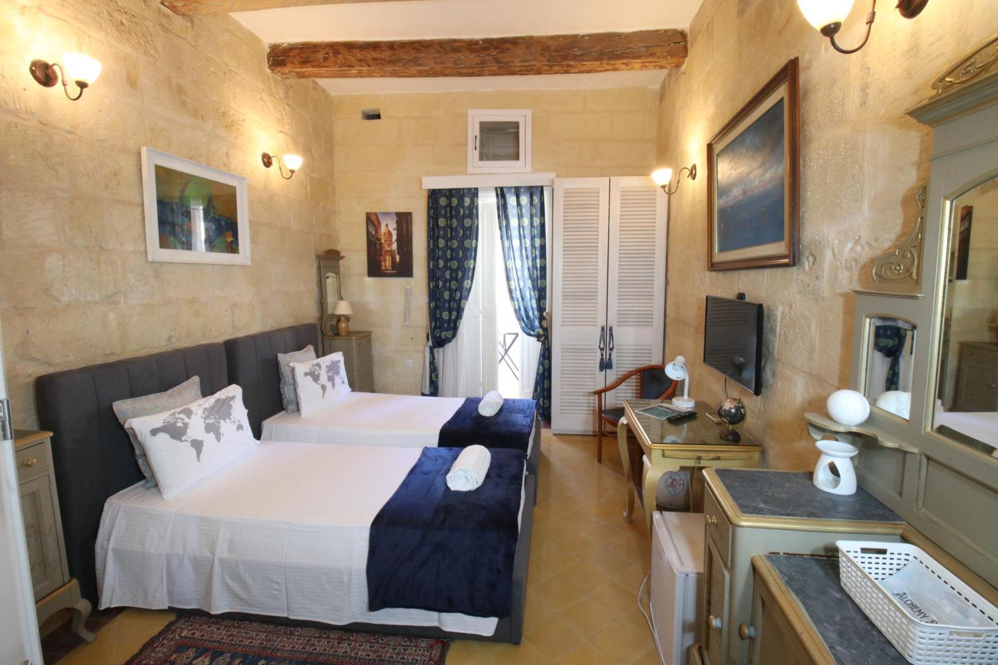 The Knight - Heritage & Art Home At Birgu Square 外观 照片
