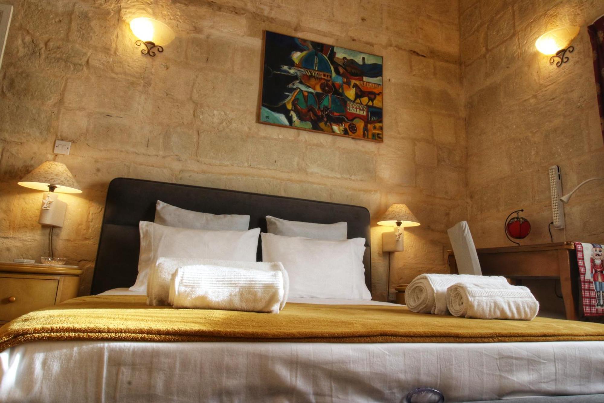 The Knight - Heritage & Art Home At Birgu Square 外观 照片