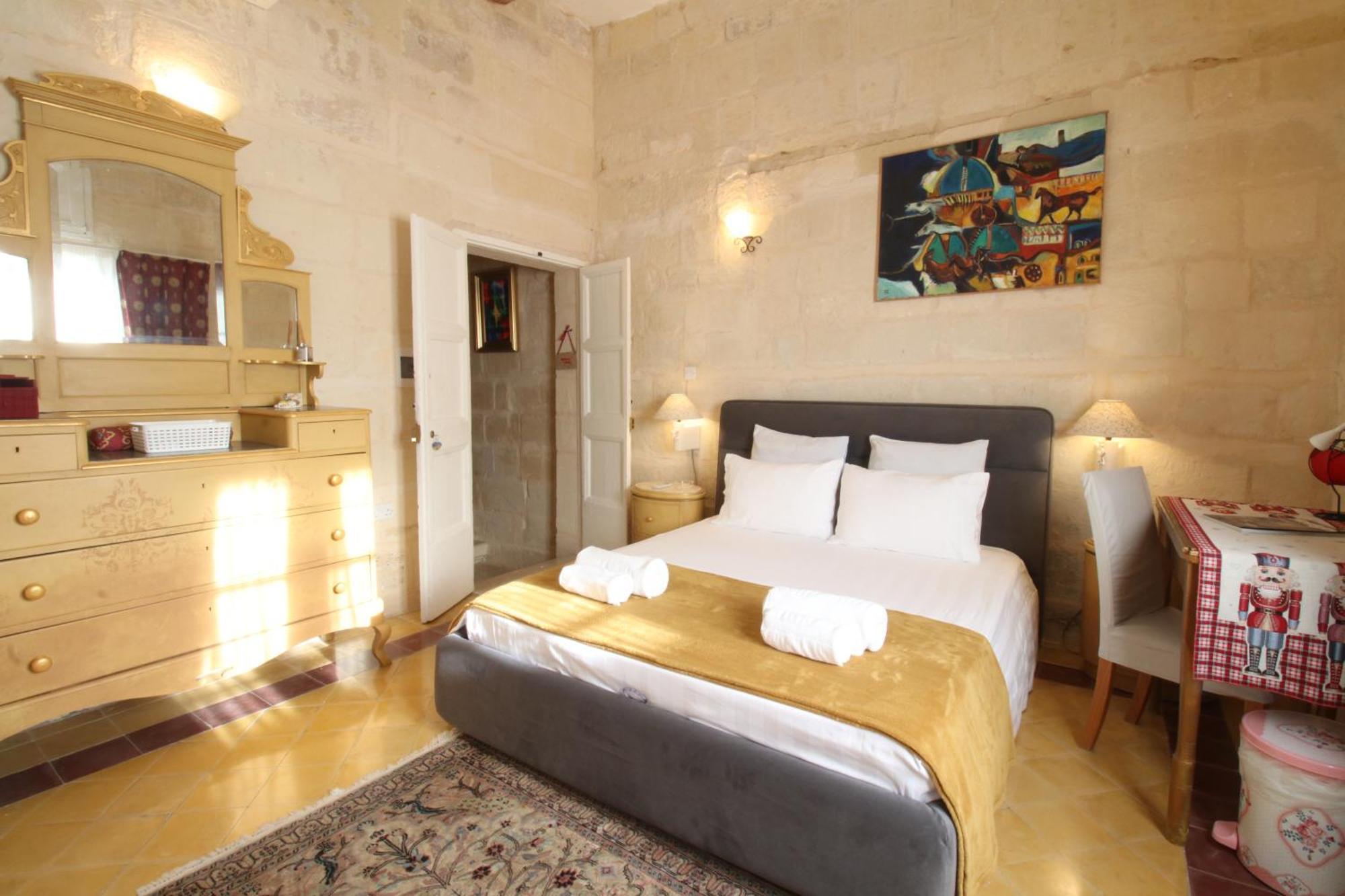 The Knight - Heritage & Art Home At Birgu Square 外观 照片